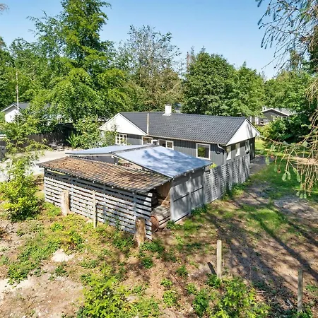 Tannie - 300m From The Sea By Interhome *