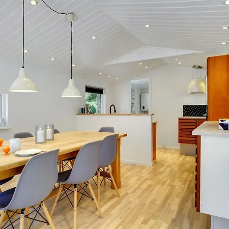 Tannie - 300m From The Sea By Interhome Feriehus Strøby Ladeplads
