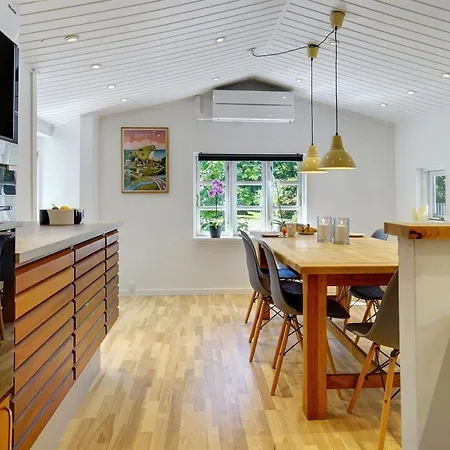 Tannie - 300m From The Sea By Interhome